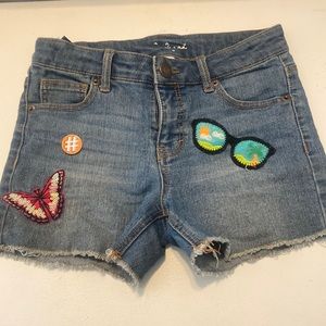Girls cat and jack size L jean shorts